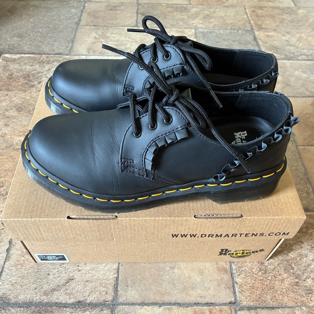 Dr. Martens 1461 Frill Nappa Leather Oxford Shoes